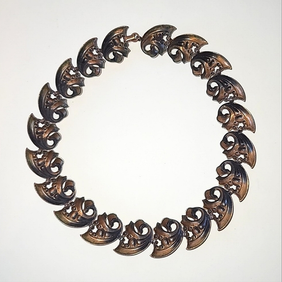 VINTAGE COPPER PARURE - NECKLACE, BRACELET, EARRINGS SET - Picture 4 of 12